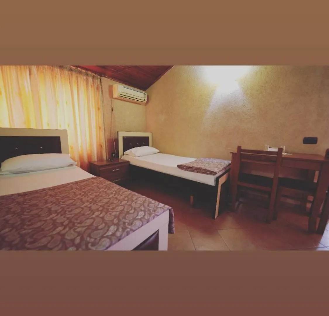 Alen Bar Hotel Tirana